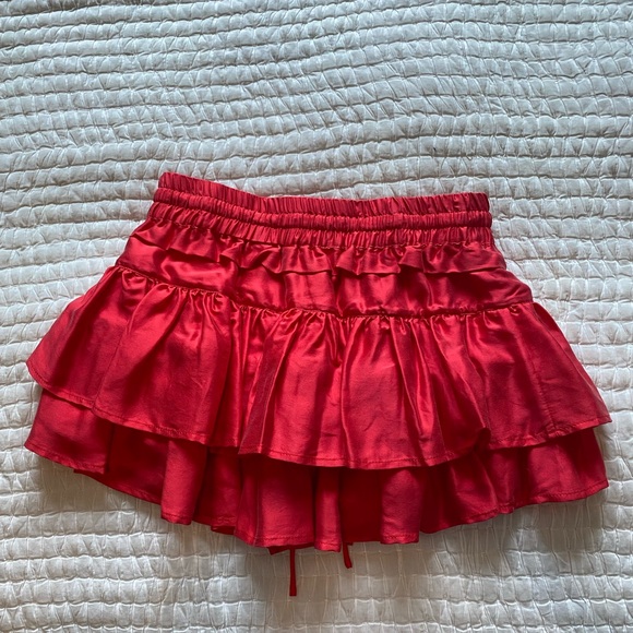 COPY - red shug skirt size XS - Picture 2 of 3